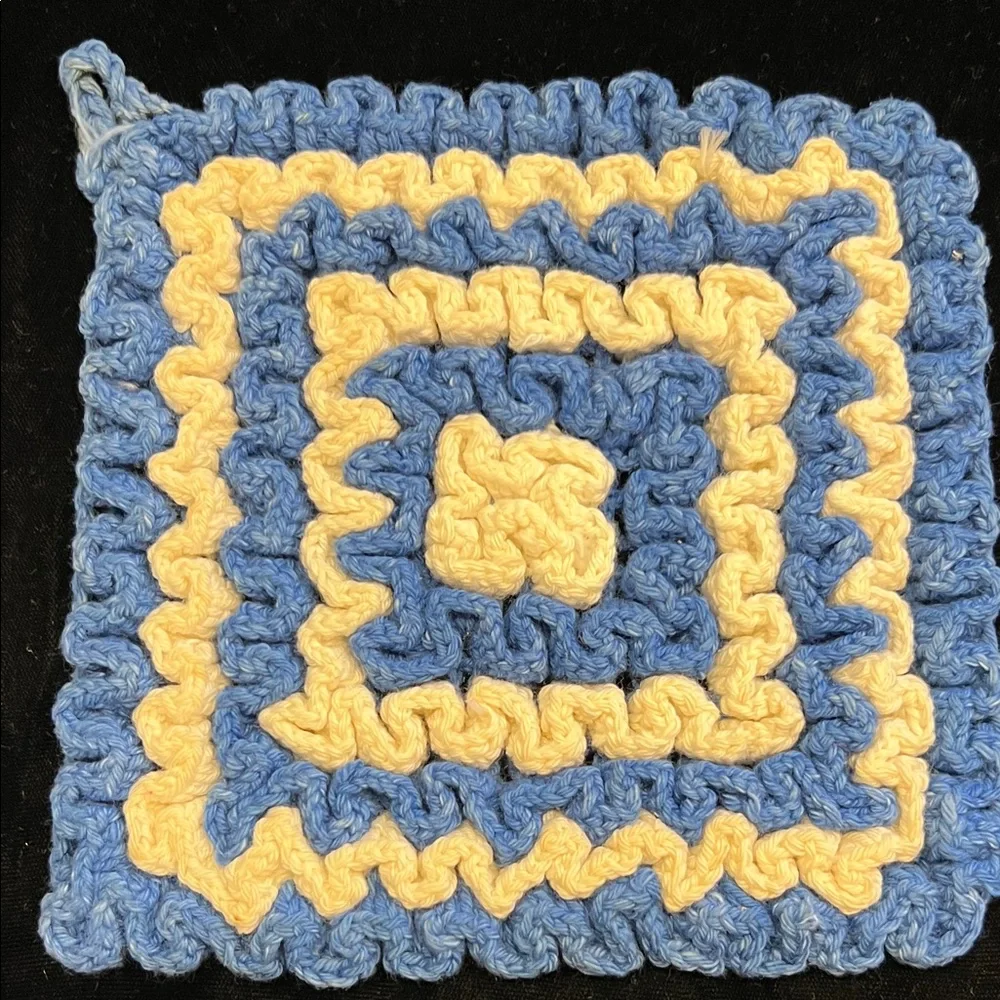 VTG Crochet Granny Square, Celtic Knot and Virginia Souvenir Potholders